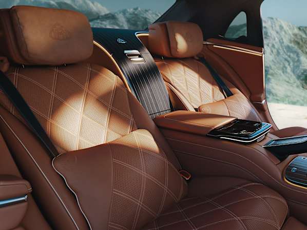 Rear seat lounge